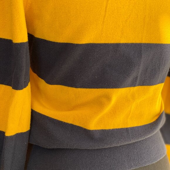 Tommy Hilfiger V-Neck Stripe Sweater (XS) - Picture 9 of 11